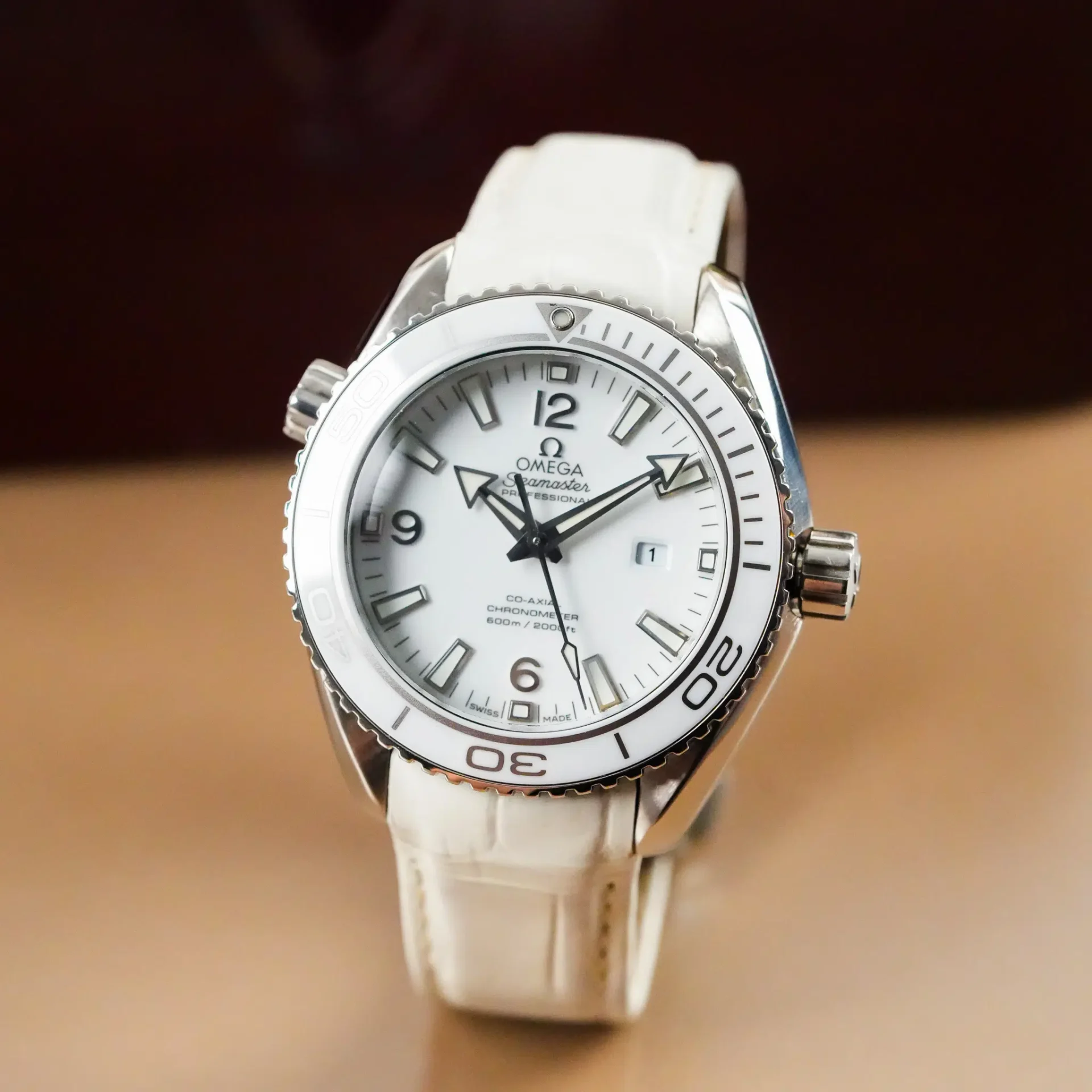 Omega Seamaster Planet Ocean 232.30.38.20.04.001 - Görsel 2