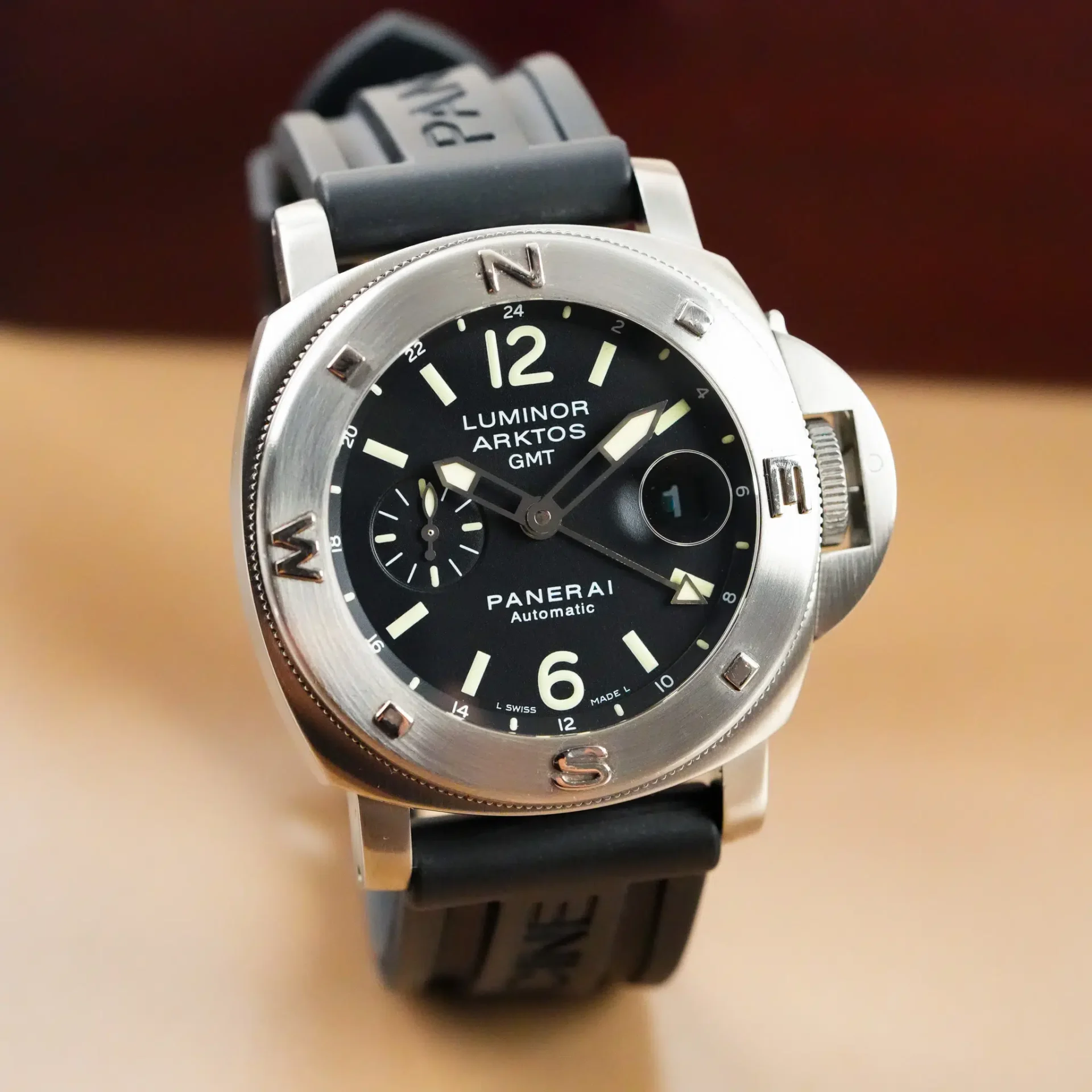 Panerai Luminor Arktos Gmt PAM00186