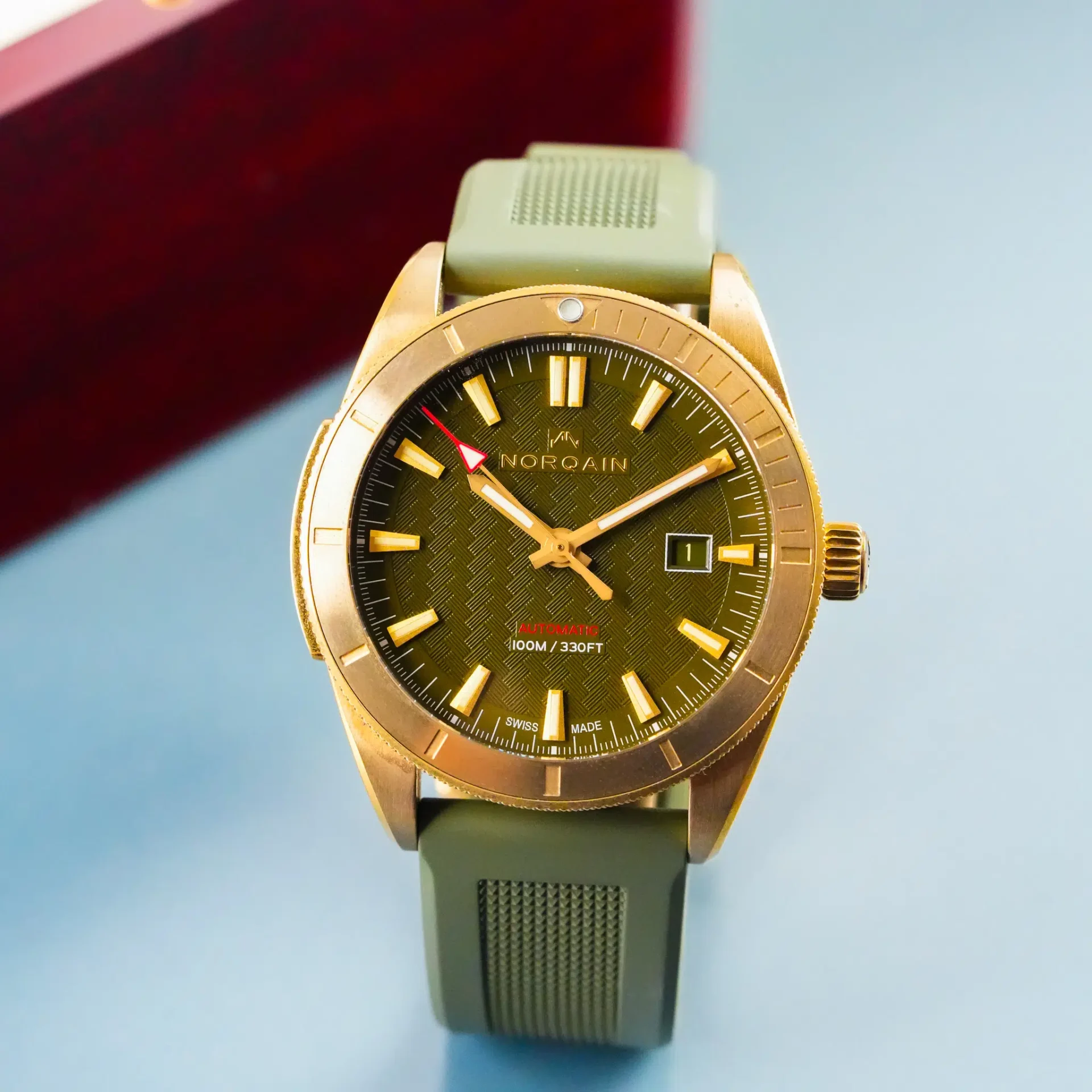 Norqain Adventure Sport Bronze N.1000.08Z01.E01.R02 - Görsel 3
